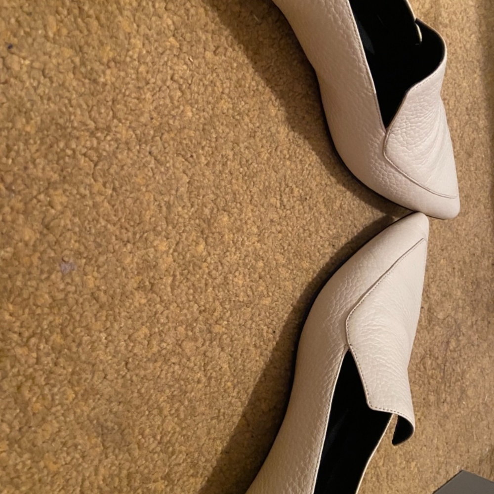 Everlane Boss Flat in Bone - Picture 4 of 5